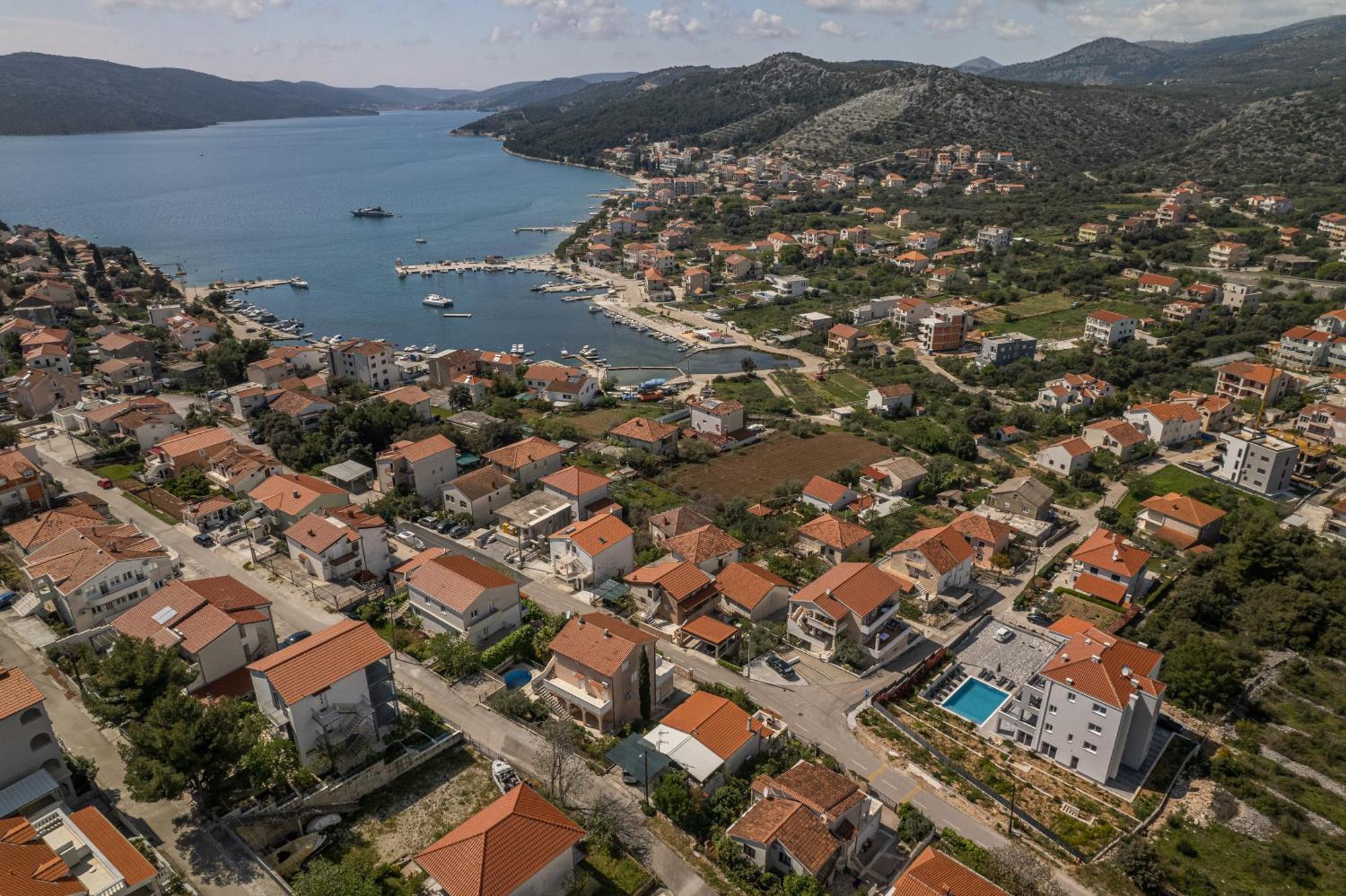 Villa Barbara & Zoran With Free Parking And Heated Swimming Pool Seget Vranjica Kültér fotó