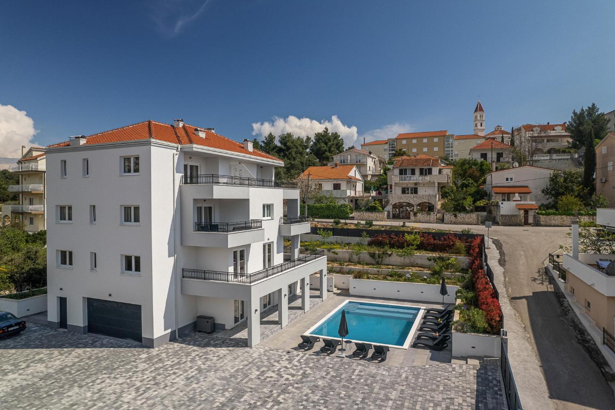 Villa Barbara & Zoran With Free Parking And Heated Swimming Pool Seget Vranjica Kültér fotó