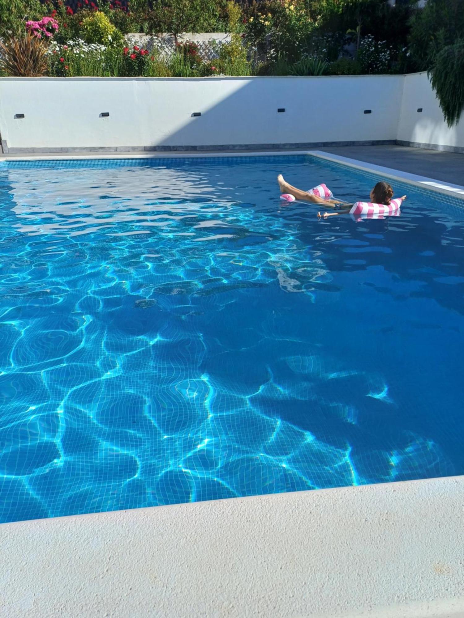 Villa Barbara & Zoran With Free Parking And Heated Swimming Pool Seget Vranjica Kültér fotó